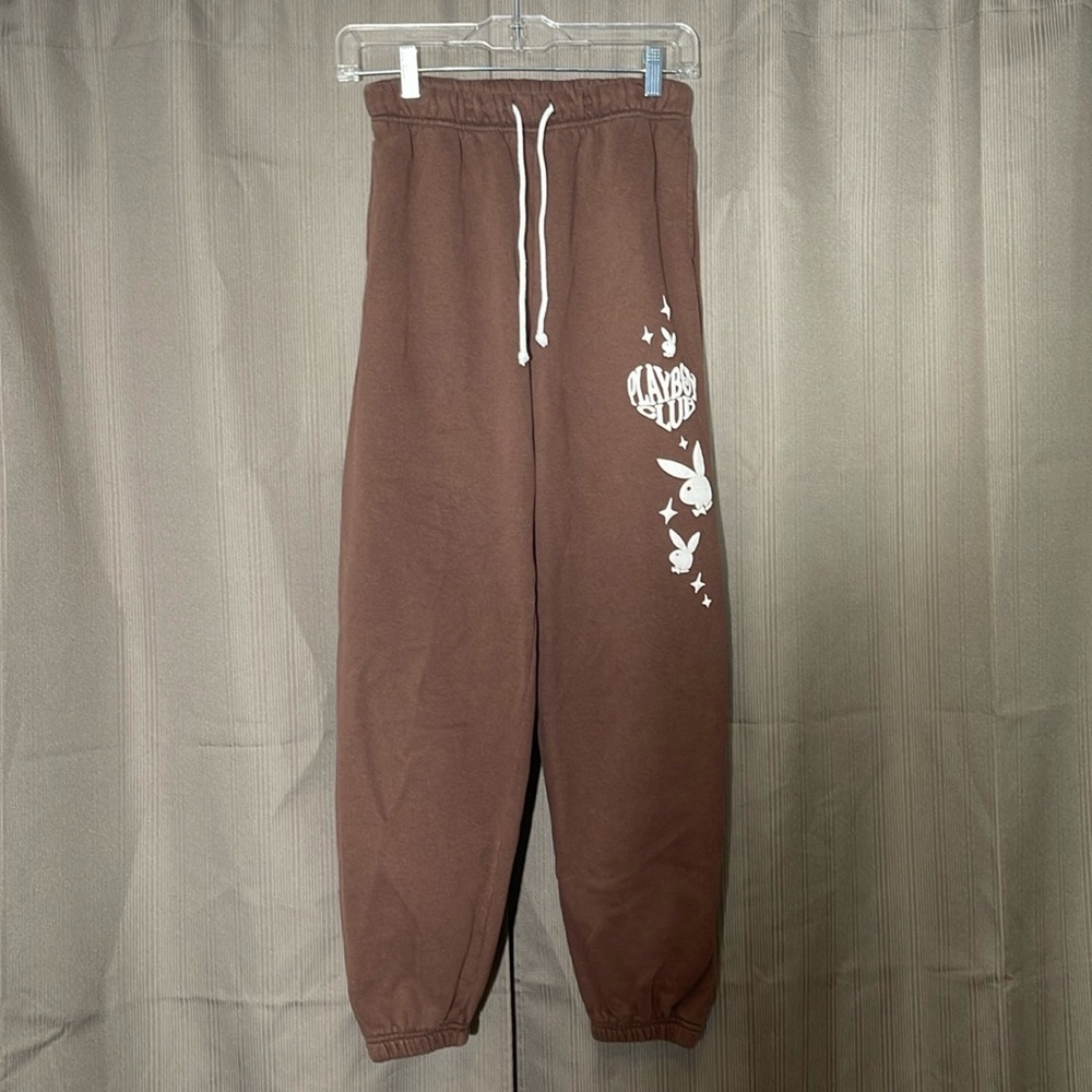 PACSUN PLAYBOY COLLAB Playboy Sweatpants With White Drawstrings and Bubble Print